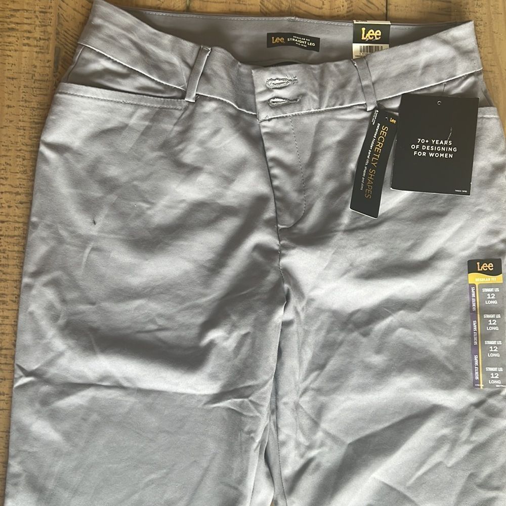 🌸3/$40🌸 NWT Lee Pant - Picture 2 of 14
